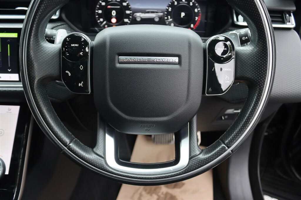 Land Rover Range Rover Velar Core White #31