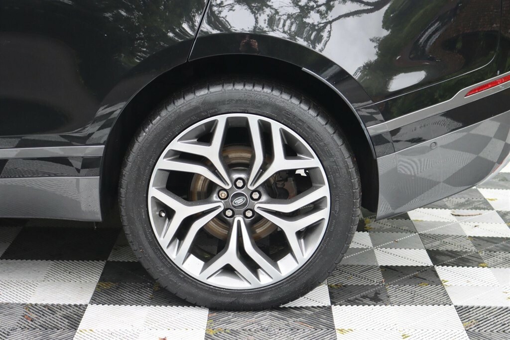 Land Rover Range Rover Velar Core White #37