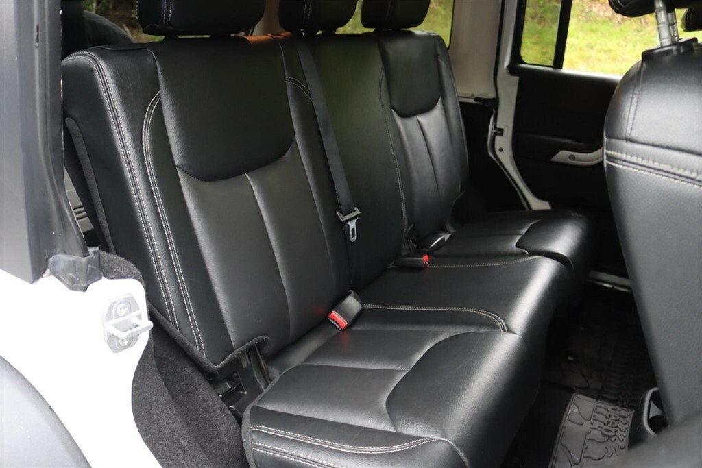 Jeep Wrangler Suv Black #9