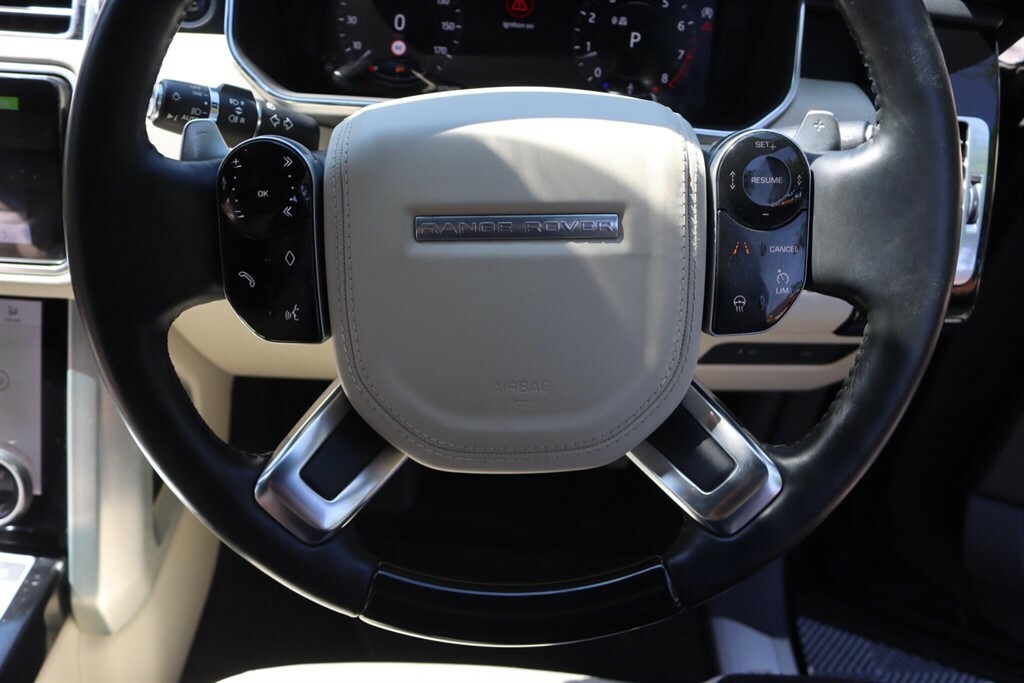 Land Rover Range Rover Sdv6 Vogue Black #38
