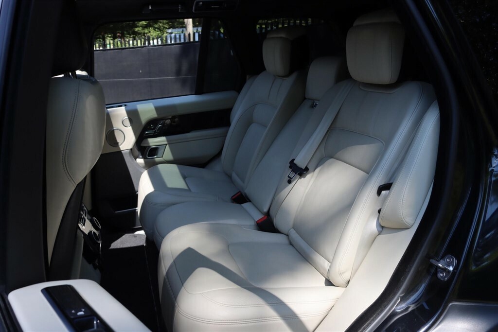 Land Rover Range Rover Sdv6 Vogue Black #7