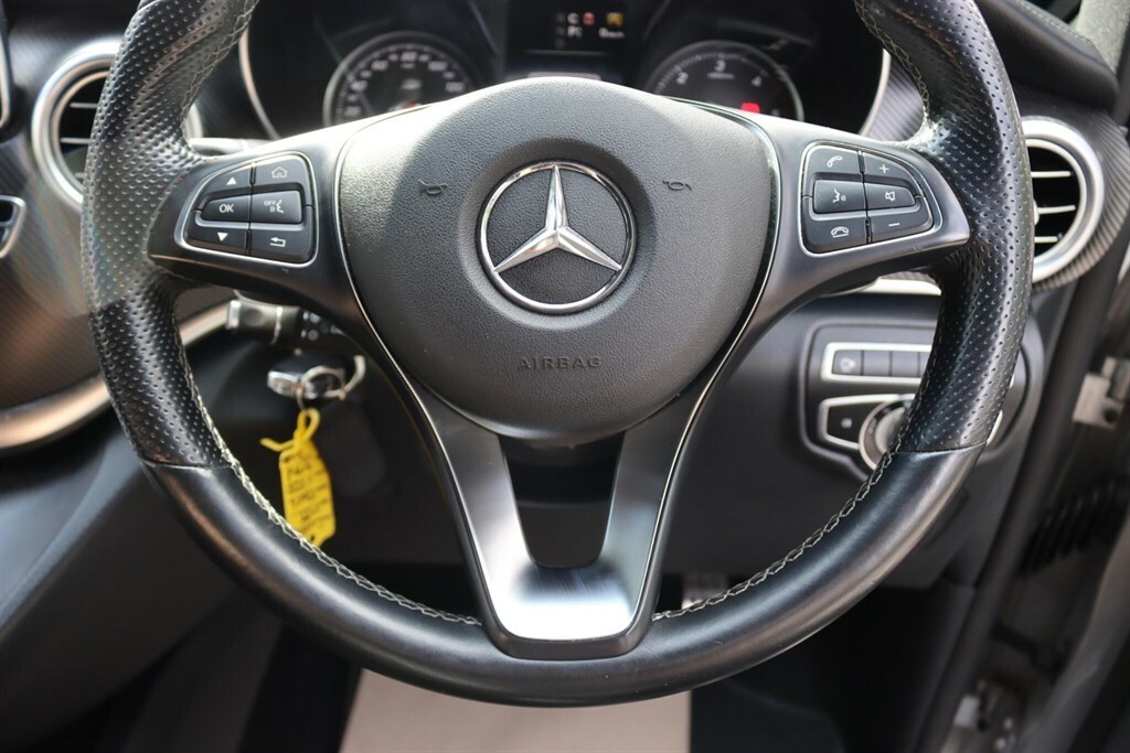 Mercedes-Benz V Class 2L Sport Black #34