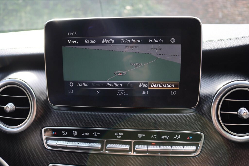 Mercedes-Benz V Class 2L Sport Black #30