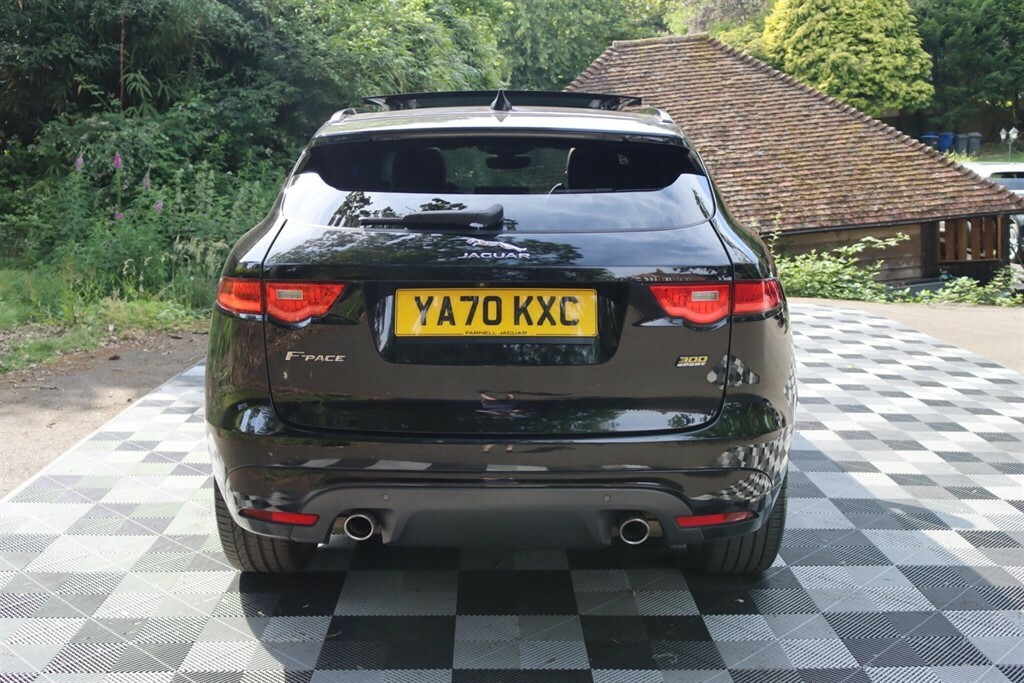 Jaguar F-Pace Chequered Flag Awd Grey #18
