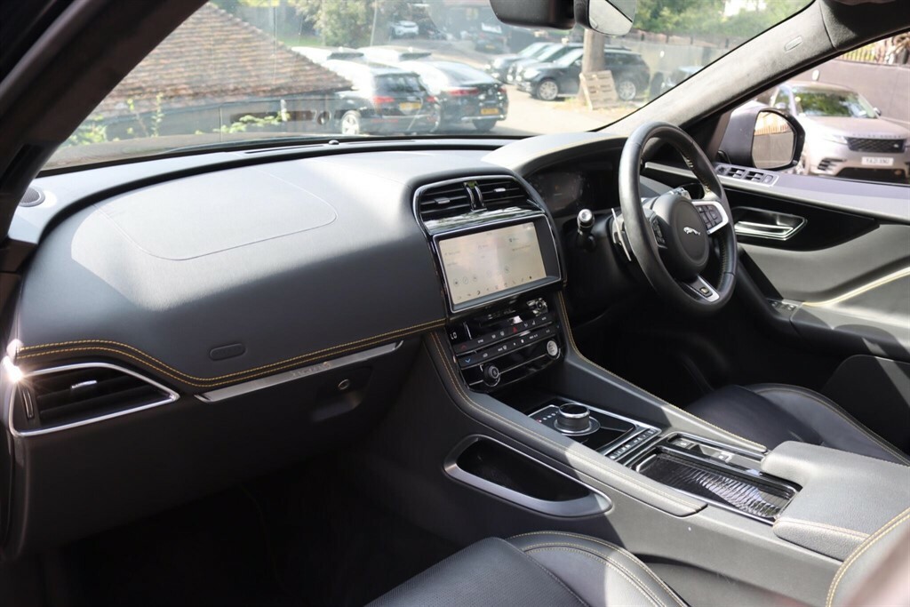 Jaguar F-Pace 2.0 P300 300 Sport Awd Euro 6 Ss Black #6