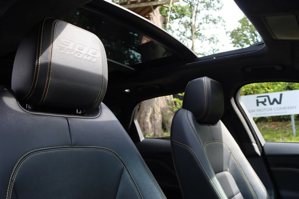 Jaguar F-Pace 2.0 P300 300 Sport Awd Euro 6 Ss Black #4