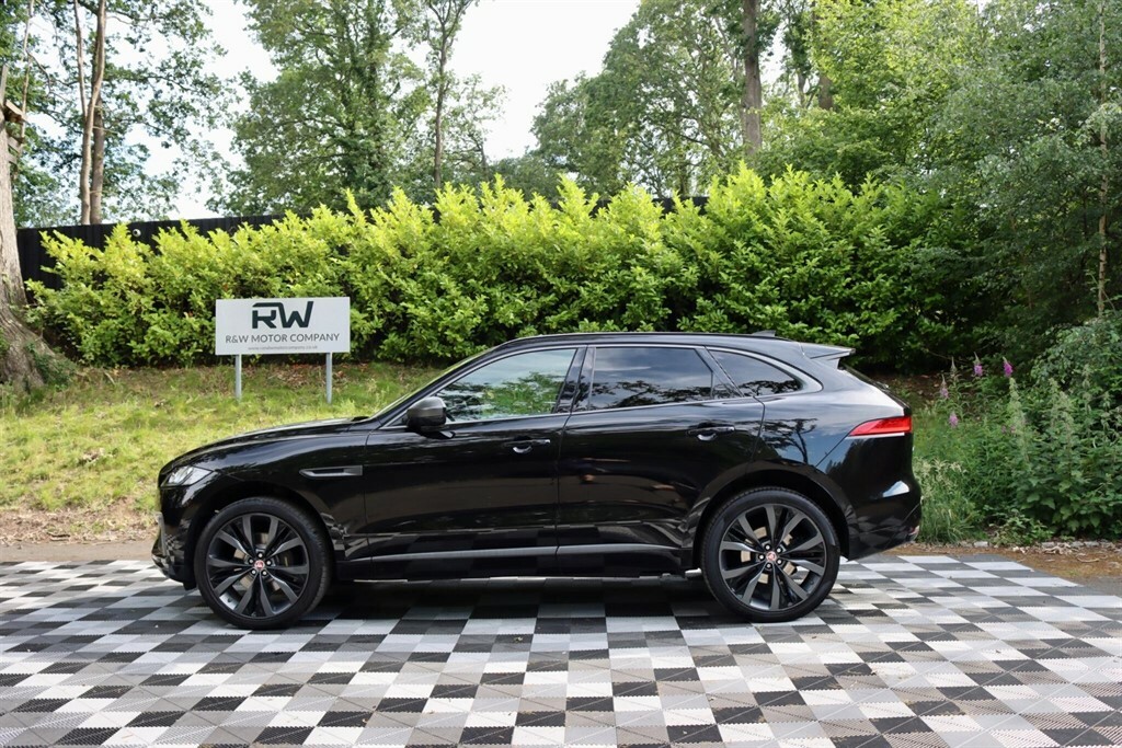 Jaguar F-Pace Chequered Flag Awd Grey #16