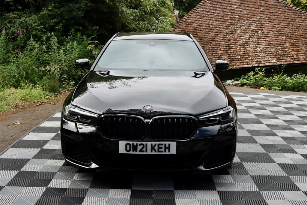 BMW 5 Series 530E M Sport Black #9