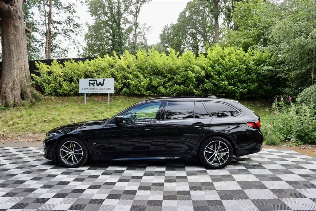 BMW 5 Series 530E M Sport Black #12