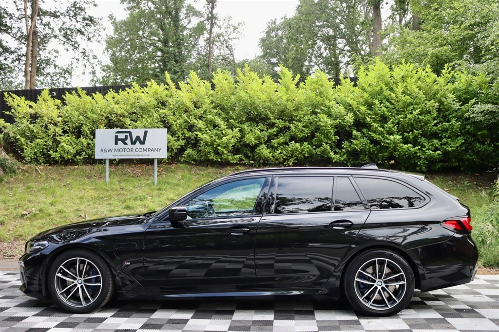 BMW 5 Series 2.0 530E 12Kwh M Sport Touring Steptronic Euro 6 Black