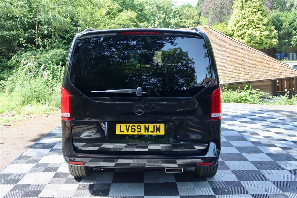 Mercedes-Benz V Class 2.2 V250d Amg Line Black #19