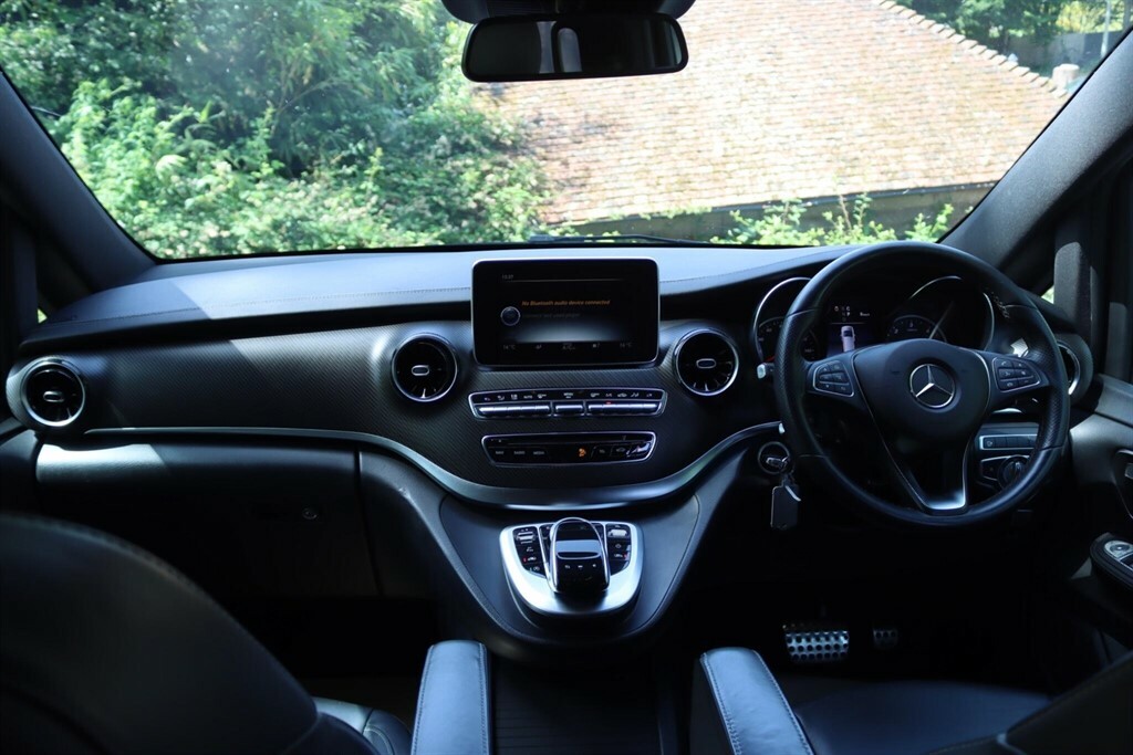 Mercedes-Benz V Class 2.2 V250d Amg Line Black #10