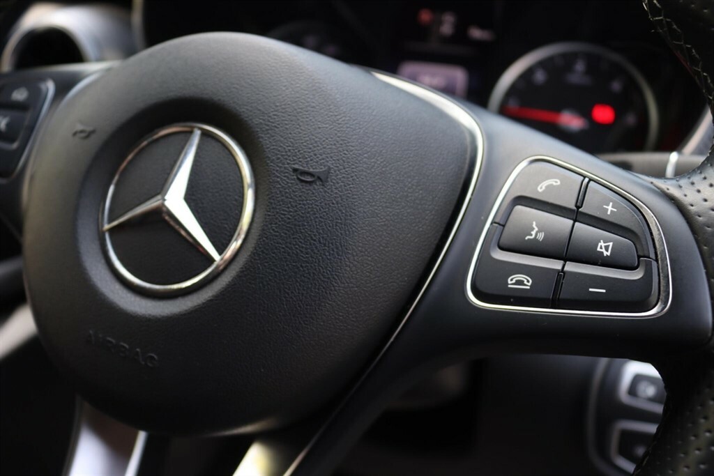 Mercedes-Benz V Class 2.2 V250d Amg Line Black #34