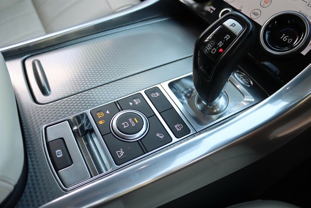 Land Rover Range Rover Sport 2L Hse Dynamic Grey #25