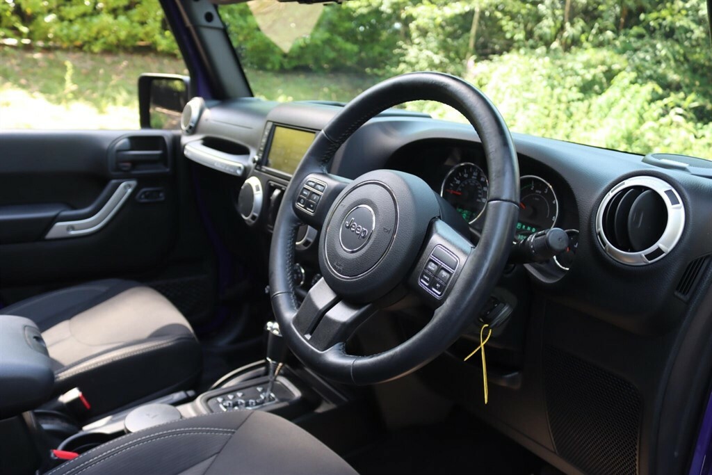 Jeep Wrangler Wrangler Rubicon Unlimited Edition Red #10