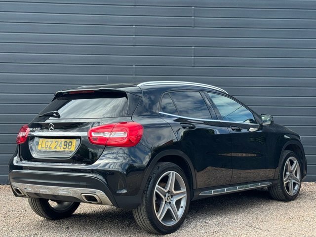 Mercedes-Benz GLA Class 2018 1.6 Gla200 Amg Line Executive Suv Petro LGZ2498 Black #5