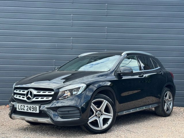 Mercedes-Benz GLA Class 2018 1.6 Gla200 Amg Line Executive Suv Petro LGZ2498 Black #4