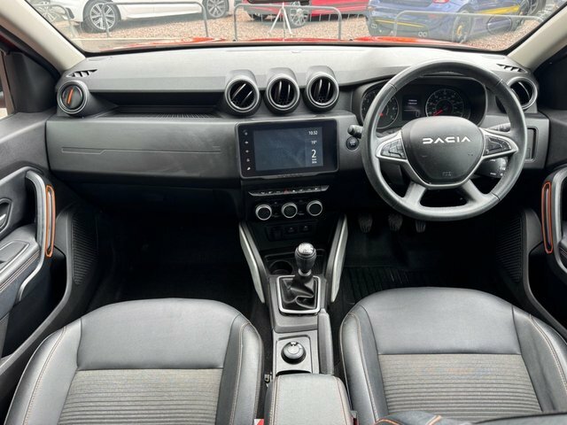 Dacia Duster 2023 1.5 Blue Dci Extreme Se Suv NG23SYA Orange #3