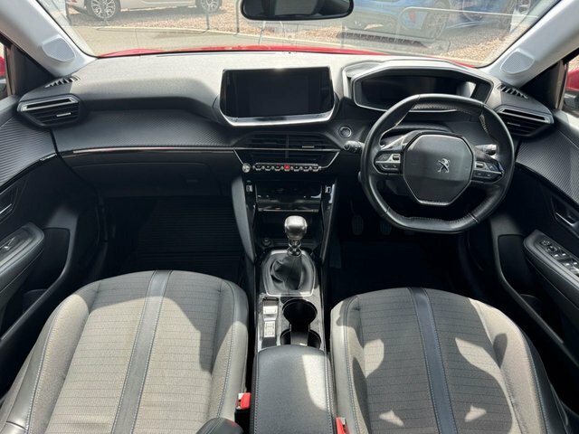 Peugeot 208 2020 1.2 Puretech Allure Hatchback KN70TBY Red #3