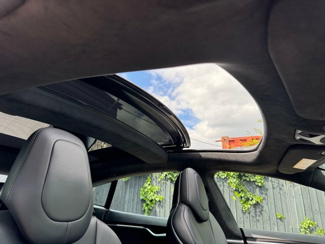 Tesla Model S 241Kw 75Kwh Dual Motor Black #18