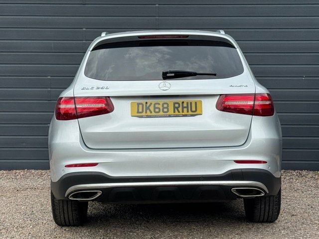 Mercedes-Benz GLC Class 2018 2.0 Glc250 Amg Line Premium Plus Suv Pe DK68RHU Silver #5
