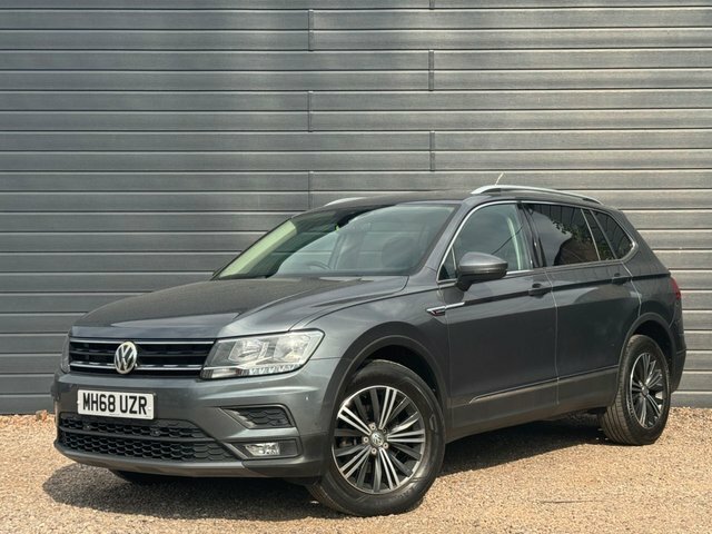 Volkswagen Tiguan Allspace 2019 2.0 Tdi Se Nav Suv Dsg 4Motion MH68UZR Grey #4