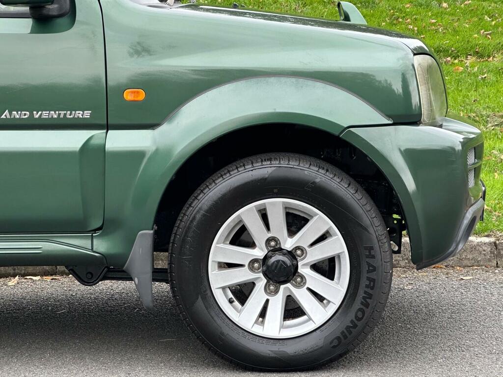 Suzuki Jimny Suv 1.3 Stunning Fresh Import 5 Speed 2010 Green #6