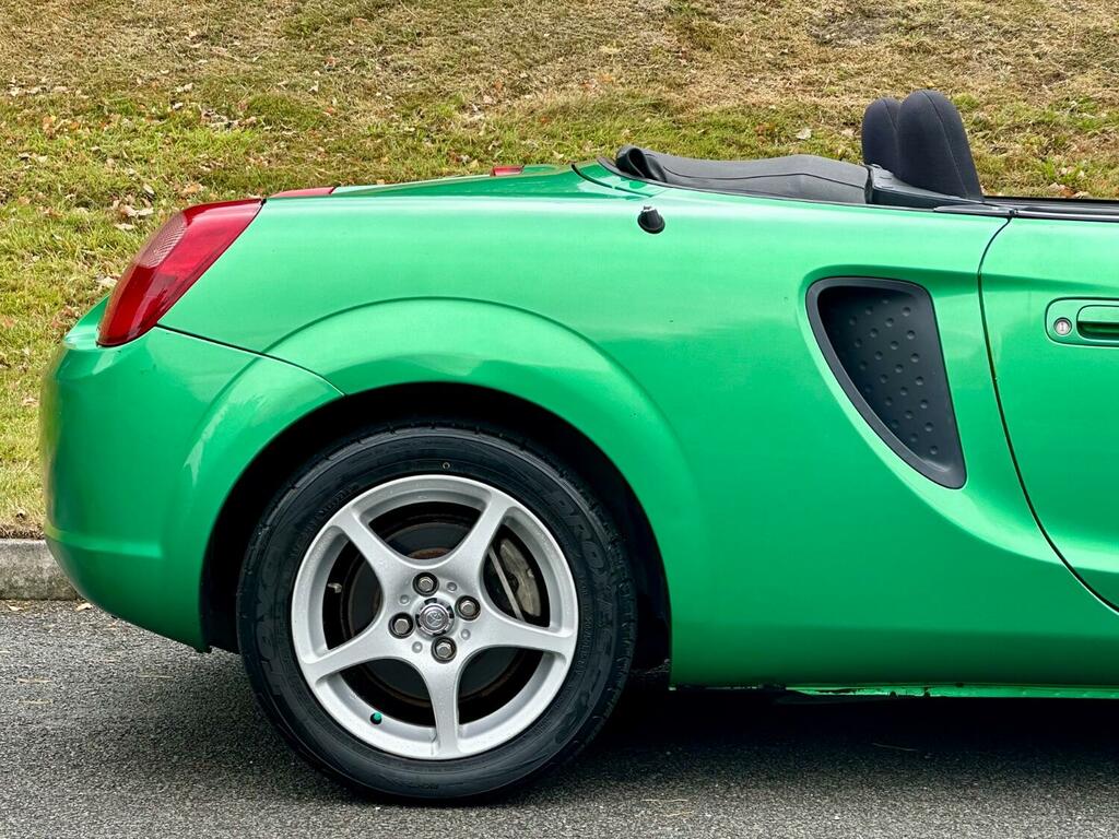 Toyota MR2 Convertible 1.8 Vvt-i Roadster 2001 Green #6