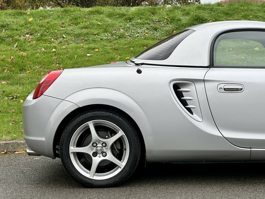 Toyota MR2 Convertible 1.8 Vvt-i Roadster 2006 Silver #6