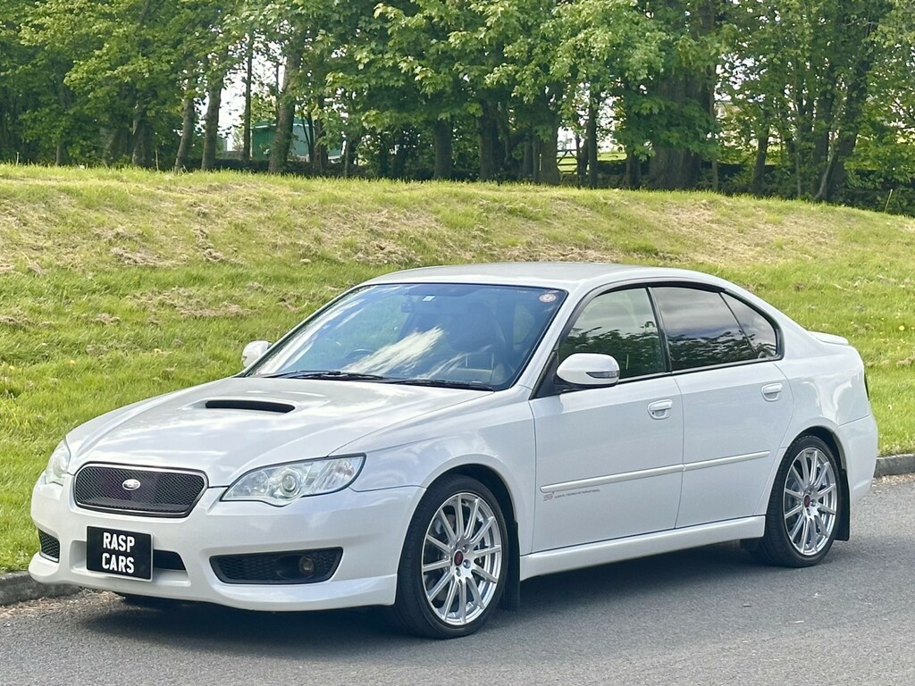 Subaru Legacy 2.0Gt Dit Eyesight Touring Wagon White #14