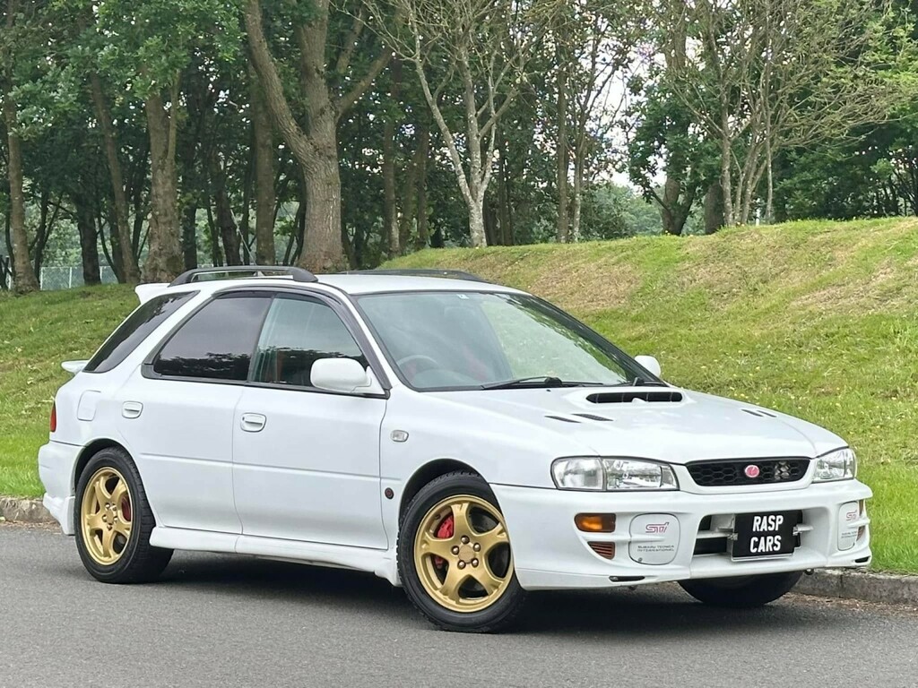 Subaru Impreza Version 5 Wagon White #2