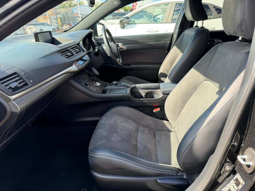 Lexus CT Ct Hatchback 200H 1.8 F-sport Cvt Black #6