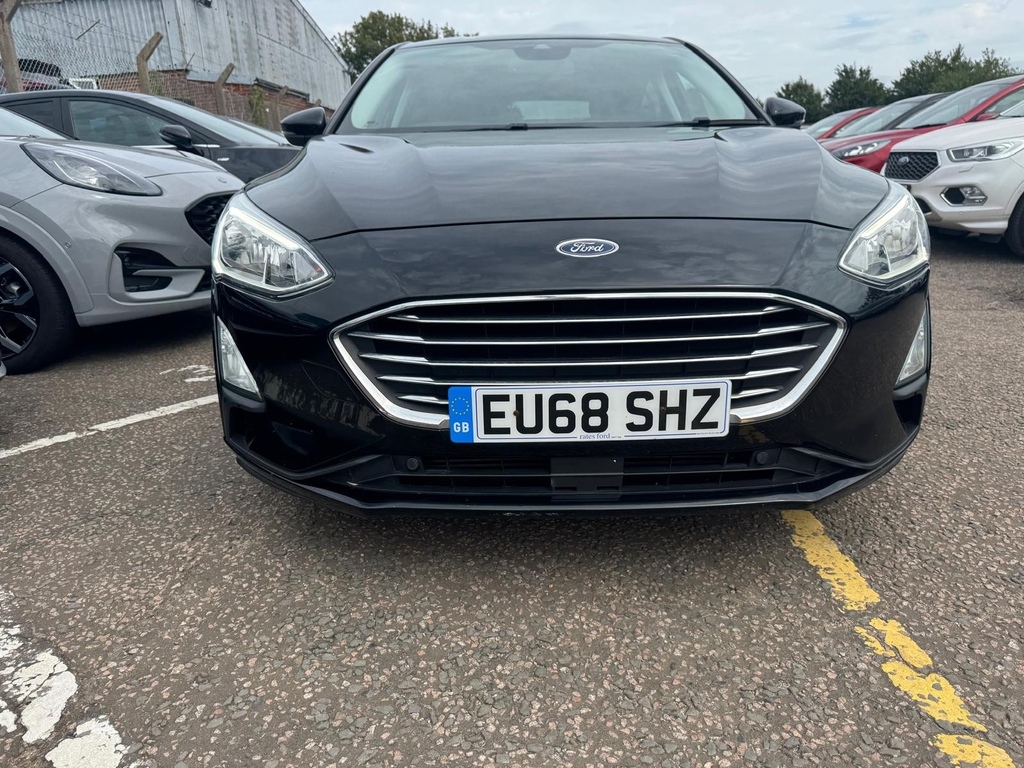 Ford Focus Focus Hatchback 1.0 Ecoboost 125 Titanium EU68SHZ Black #2