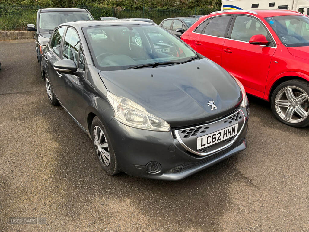 Peugeot 208 1.4 E-hdi Access Egc Grey