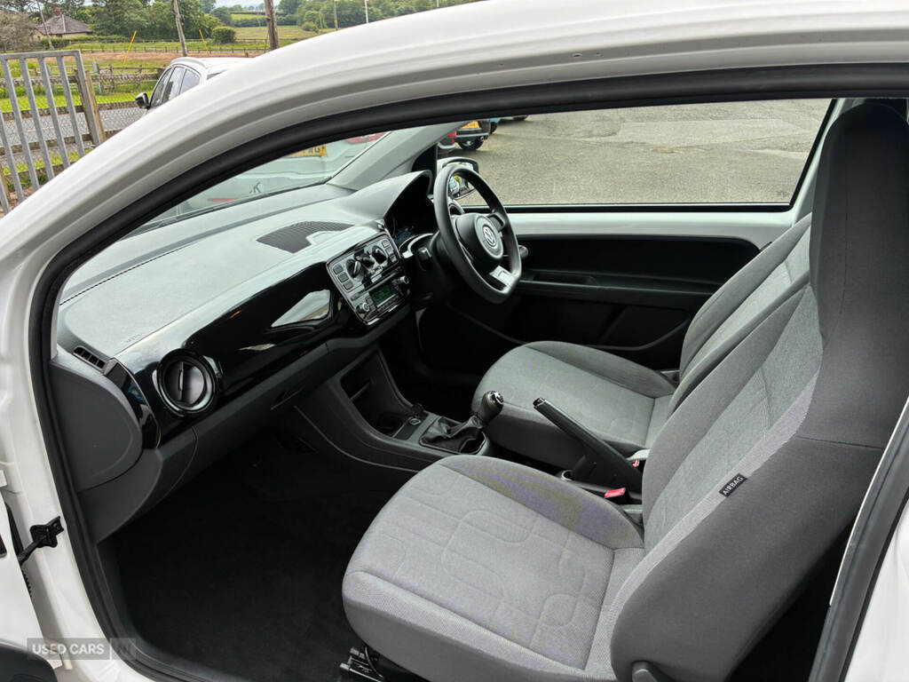 Volkswagen Up 1.0 Move Up PF62KRG White #3