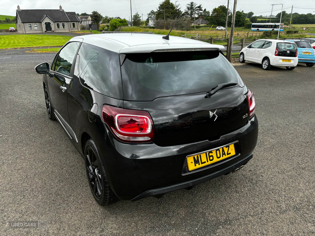 DS DS 3 1.6 Bluehdi 120 Prestige Black #6