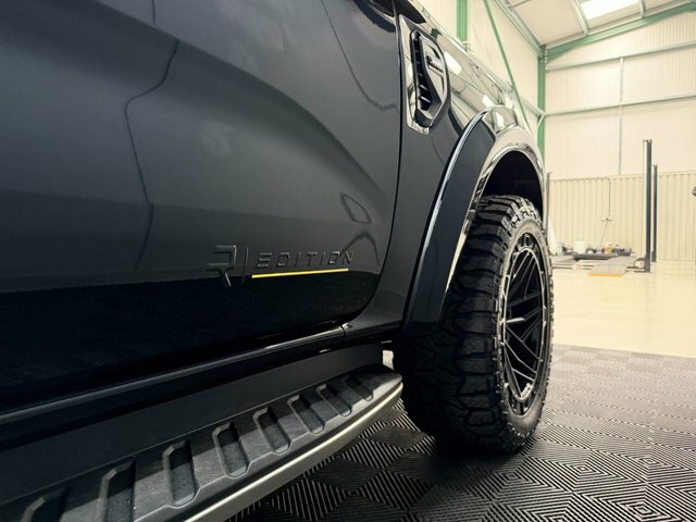 Ford Ranger 2023 2.0 Td Ecoblue Wildtrak Pickup Double Cab Black #4