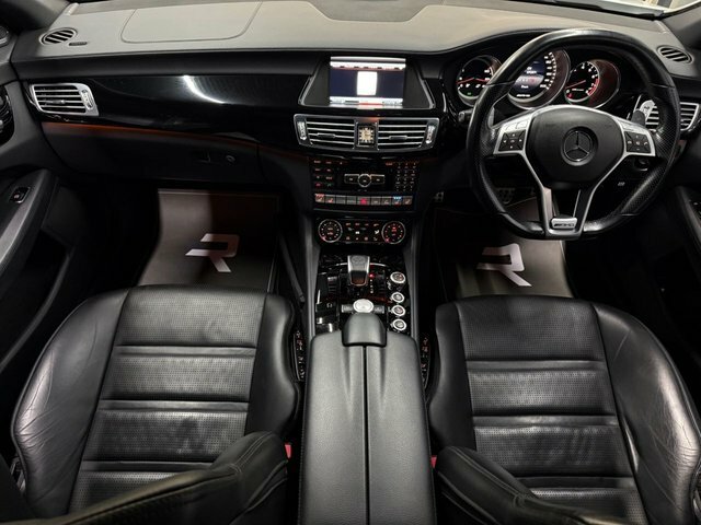 Mercedes-Benz CLS Cls250 Cdi Blueefficiency Amg Black #23