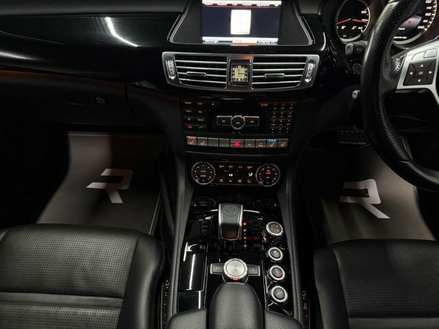 Mercedes-Benz CLS Cls250 Cdi Blueefficiency Amg Black #29