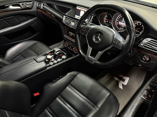 Mercedes-Benz CLS Cls250 Cdi Blueefficiency Amg Black #39
