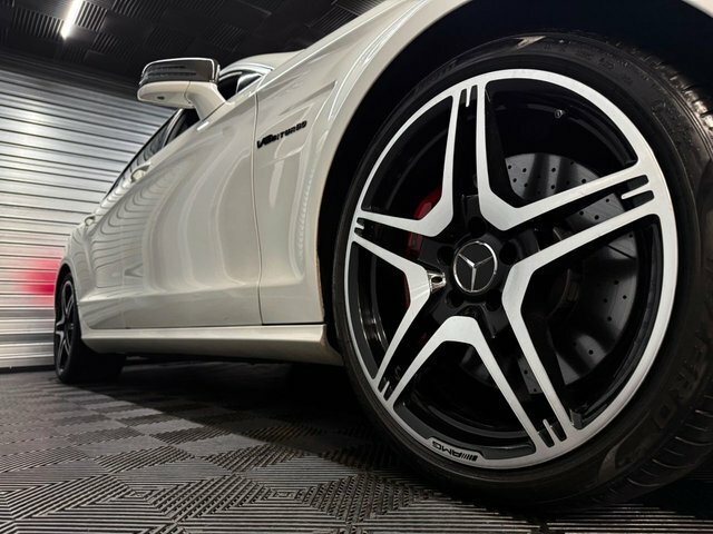 Mercedes-Benz CLS Cls250 Cdi Blueefficiency Amg Black #18