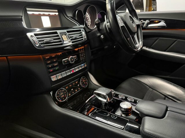 Mercedes-Benz CLS Cls250 Cdi Blueefficiency Amg Black #38