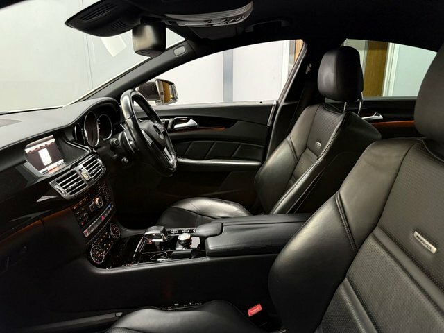 Mercedes-Benz CLS Cls250 Cdi Blueefficiency Amg Black #27