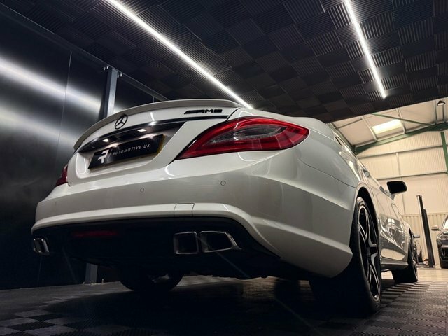 Mercedes-Benz CLS Cls250 Cdi Blueefficiency Amg Black #13
