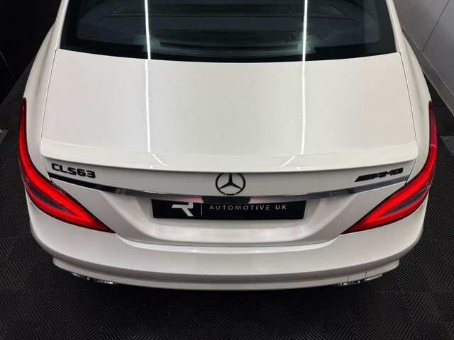Mercedes-Benz CLS Cls250 Cdi Blueefficiency Amg Black #17