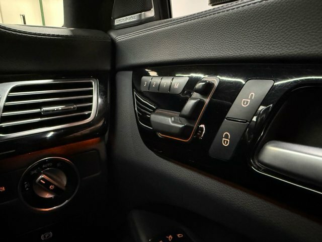 Mercedes-Benz CLS Cls250 Cdi Blueefficiency Amg Black #40