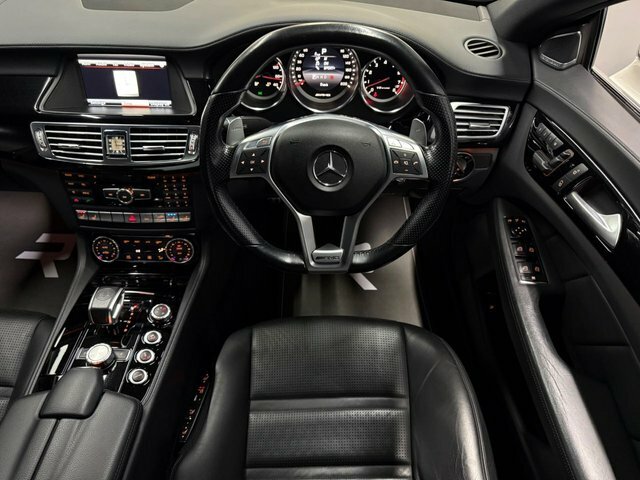 Mercedes-Benz CLS Cls250 Cdi Blueefficiency Amg Black #24