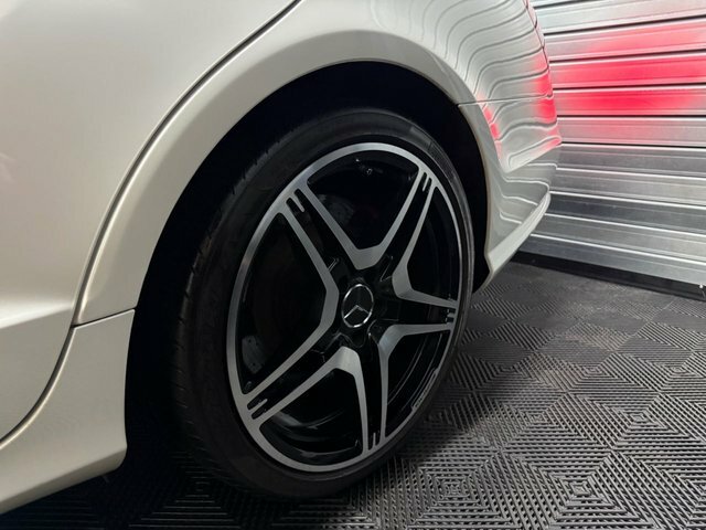 Mercedes-Benz CLS Cls250 Cdi Blueefficiency Amg Black #46