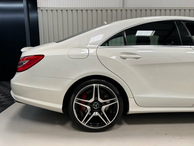 Mercedes-Benz CLS Cls250 Cdi Blueefficiency Amg Black #67