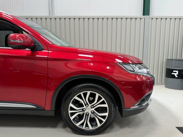 Mitsubishi Outlander 4Hs Silver #68